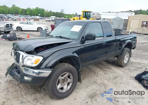 2002 Toyota Tacoma Prerunner z USA, uszkodzony, nr VIN 5TESM92N62Z097492